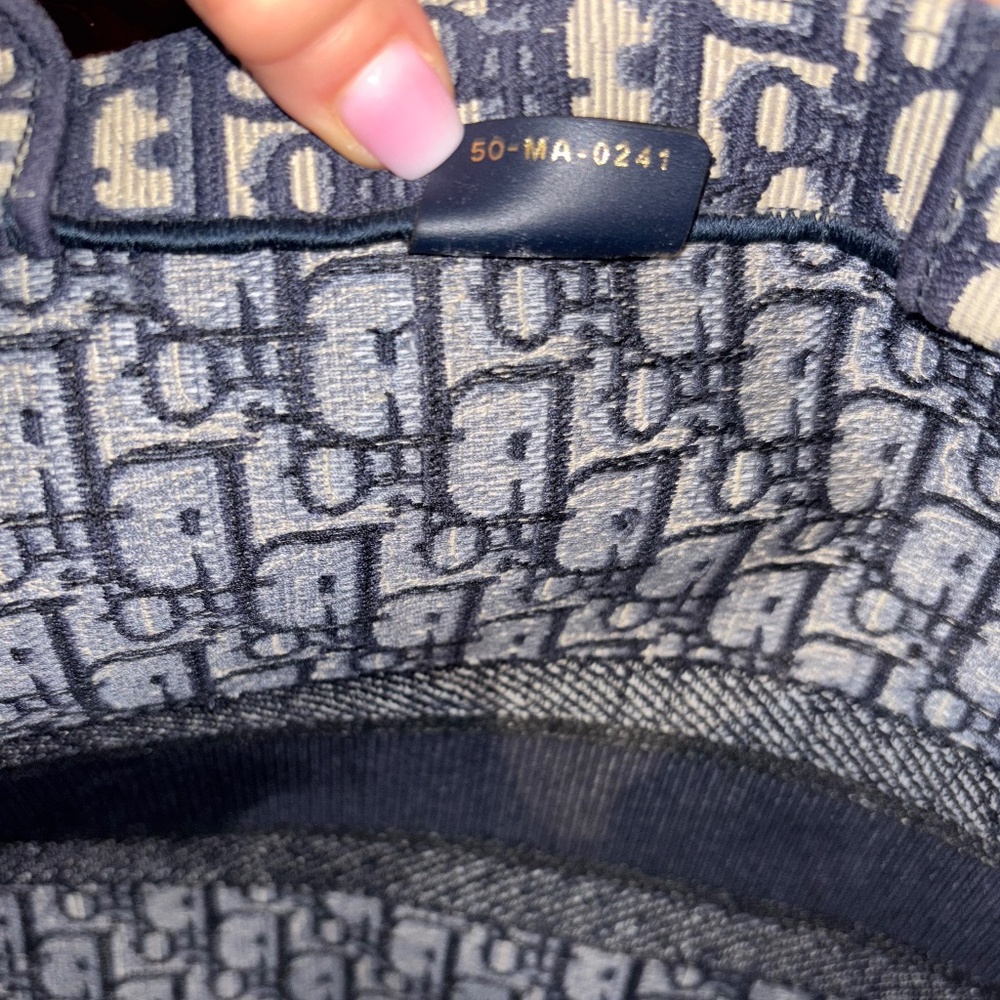 Christian Dior Large Book Tote - Picture 2 of 14